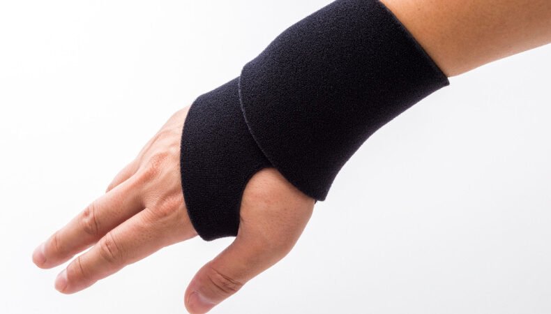 Handledsskydd: Supporting Wrist Health for Everyday Life and Beyond