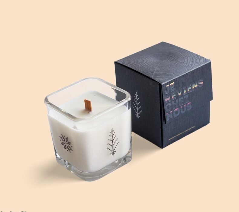 Custom Luxury Candle Boxes Wholesale with free shipping services