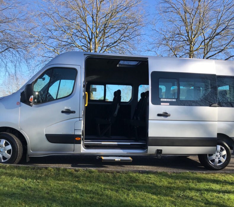 The Top 9 Reasons to Hire a Minibus for Peterborough Travel